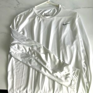 Men’s White long sleeve Nike DriFit shirt. Size XL. NWOT silky soft